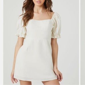 SOLD NWT Forever 21 Ruffle Puff-Sleeve Mini Dress